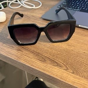 Free People Oversized Black Square Sunglasses